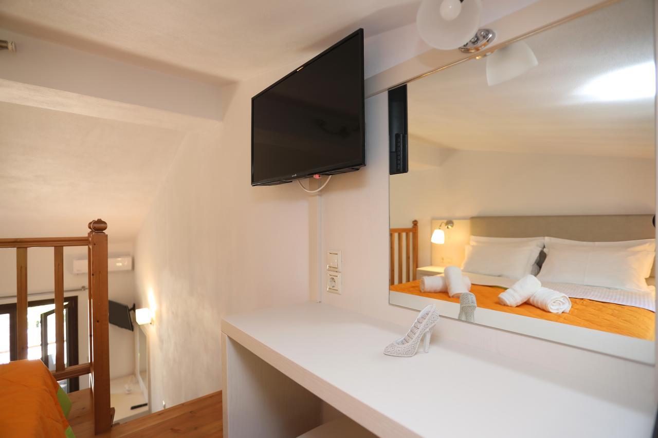 Smaragda Studios Skopelos Exterior photo
